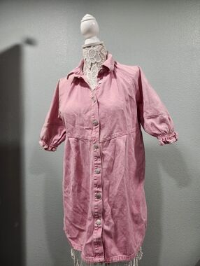 Oversized Short Sleeved Long Jean Jacket Size Small
